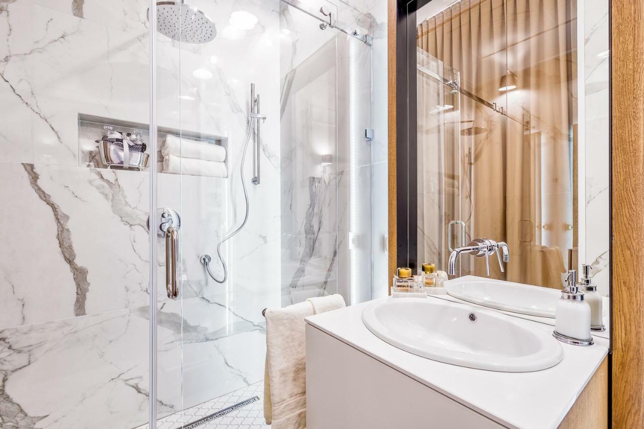 Apartamenty "Artaparts" Stare Miasto - Centrum Torun Bagian luar foto